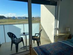 noclegi Rewal Sun Apartment Ola- 3 level, parking, 2 balkonies and terrace
