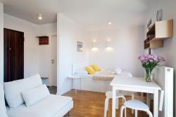 noclegi Gdańsk Marine Studio with balcony and parking by Tyzenhauz