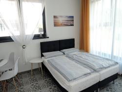 noclegi Mrzeżyno Apartment in Mrze yno near Sandy Beaches