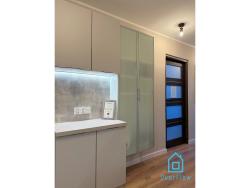 noclegi Gdańsk Pink Panther Room 10 Min to Old Town Gdańsk,PKP & Shopping Mall