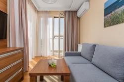 noclegi Kąty Rybackie APARTAMENTY MIERZEJA - MARINA, Kąty Rybackie, Klimatyzacja, Przyjazne Zwierzętom, 100 m od Zalewu Wiślanego, bezpłatny meleks