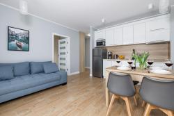 noclegi Międzywodzie Stylish Apartment Rybacka with Parking by Noclegi Renters