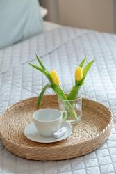 noclegi Ustronie Morskie Jasny Apartament Sun Seasons 24 z Umeblowanym Balkonem i Parkingiem by Noclegi Renters