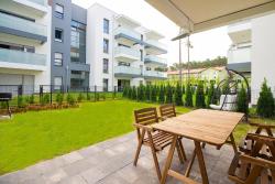 noclegi Pogorzelica Bright Sun Seasons 24 Apartments in Pogorzelica Close to the Beach with Parking and Balcony by Noclegi Renters