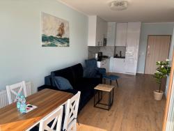noclegi Gąski APARTAMENT BALTICHOFF DUNE with Sea View, Basen, Spa, Gym, Sauna, Hala sportowa z kortem tenisowym