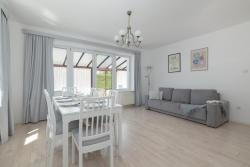 noclegi Kołobrzeg Willa Janiska - by Jantar Apartamenty Kołobrzeg