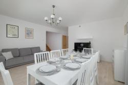 noclegi Kołobrzeg Willa Janiska - by Jantar Apartamenty Kołobrzeg