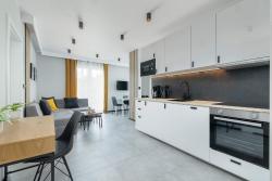 noclegi Świnoujście Modern Apartment Barlickiego 2G in Świnoujście with Parking by Noclegi Renters