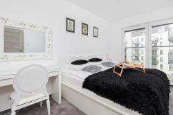 noclegi Gdańsk Flatbook Gdansk Old Town - Stylish 2-Bedroom Apartment with Parking