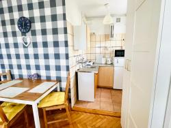noclegi Gdańsk Cozy studio apartment Yellow in Gdansk Wrzeszcz