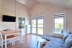 noclegi Ustronie Morskie Family holiday homes, playground, summer pool