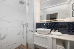 noclegi Mielno Central Park - Apartament w Mielnie z Parkingiem Blisko Plaży i Jeziora by Noclegi Renters