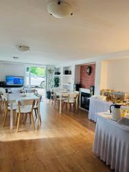 noclegi Ustronie Morskie Smart Apartments - apartamenty z pięknym ogrodem i śniadaniami Ustronie Morskie