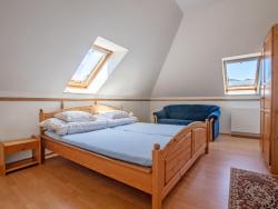 noclegi Łeba Holiday Home Mały dworek by Interhome