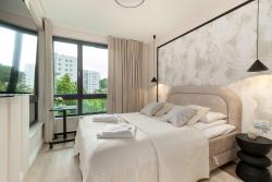 noclegi Sopot Luxury Apartment with Parking and Air Conditioning in Sopot by Renters Prestige