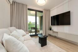 noclegi Sopot Luxury Apartment with Parking and Air Conditioning in Sopot by Renters Prestige