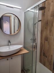 noclegi Ustronie Morskie Komfortowy apartament przy plaży z klimatyzacją