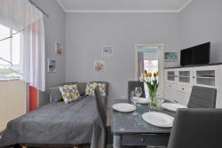 noclegi Darłowo i Darłówko Północna Apartament Darłowo Sypialnia, Taras & Parking by Noclegi Renters