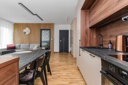 noclegi Sztutowo Perła Mierzei - apartament z parkingiem i klimatyzacją by Grand Apartments