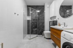 noclegi Sztutowo Perła Mierzei - apartament z parkingiem i klimatyzacją by Grand Apartments