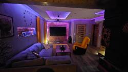 noclegi Stegna Domki i dom w sadzie Stegna z podgrzewanym basenem - prywatne jacuzzi przy domu