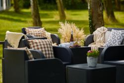 noclegi Rewal Lumi Resort Domki letniskowe z podgrzewanym basenem