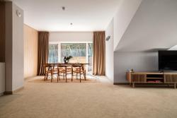 noclegi Łukęcin Forest & Waves - Luxury Seaside Retreat with Pool, 90m to the Beach & Pro Workstations