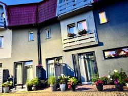 noclegi Mielno Kolorowe Apartamenty w Mielnie! 350m od plaży - 100m od jeziora!