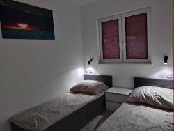 noclegi Rewal Comfortable holiday homes, swimming pool, Rewal