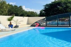 noclegi Jarosławiec Comfortable, two-story holiday home, summer pool