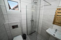 noclegi Jarosławiec Comfortable, two-story holiday home, summer pool