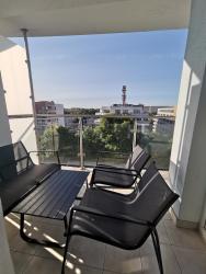 noclegi Kołobrzeg Apartament prywatny salon z aneksem kuchennym, sypialnią w hotelu DIVA