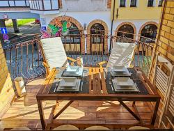 noclegi Kołobrzeg City Hall Bliss Suite - Premium Apartament z Balkonem i Widokiem na Ratusz