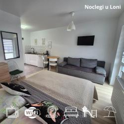 noclegi Pobierowo Noclegi u Loni- pokoje studio w zacisznym centrum nad morzem z parkingiem