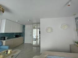 noclegi Rewal Apartament Holiday Paris Blue
