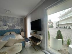 noclegi Rewal Apartament Holiday Paris Blue
