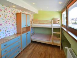 noclegi Kołobrzeg Large, comfortable holiday villa with a terrace