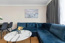 noclegi Gdynia Three Bedroom Apartment in Gdynia Center with Desk by Noclegi Renters