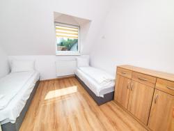 noclegi Jarosławiec 2 bedroom holiday home in Jaroslawiec