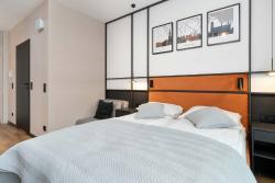 noclegi Gdańsk Elegant Studio with Air Conditioning Pet Friendly by Noclegi Renters