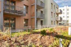 noclegi Gdańsk Lema Apartment with Garden by BookingHost