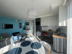noclegi Rewal Apartament Holiday 32