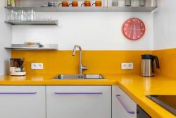 noclegi Gdynia Colorful & Designer Apartment in the Centre of Gdynia by Noclegi Renters