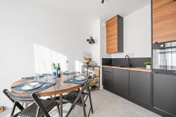 noclegi Gdynia Makuszyńskiego 56 by Homeprime