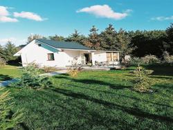 noclegi Kołczewo Holiday Home near Baltic Sea & Golf Course
