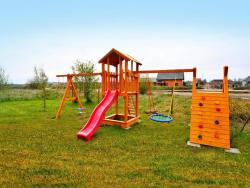 noclegi Sarbinowo Apartment close to the beach, playground