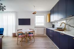 noclegi Kołobrzeg Modern 40m2 Apartment Balcony Parking Netflix