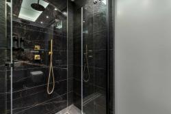 noclegi Gdańsk Luxury Two-level Apartment in Gdańsk Center with Pool, Gym and Sauna by Renters Prestige