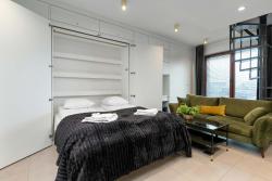 noclegi Gdańsk Luxury Two-level Apartment in Gdańsk Center with Pool, Gym and Sauna by Renters Prestige