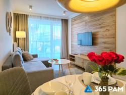 noclegi Kołobrzeg 365PAM - Westin House Apartament 131 - BASEN, JACUZZI, SAUNA, SIŁOWNIA, ROWERY I PLAC ZABAW W CENIE